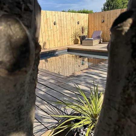 Le Hector בית נופש *